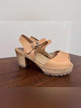 MIA Sweden Peep toe Clogs